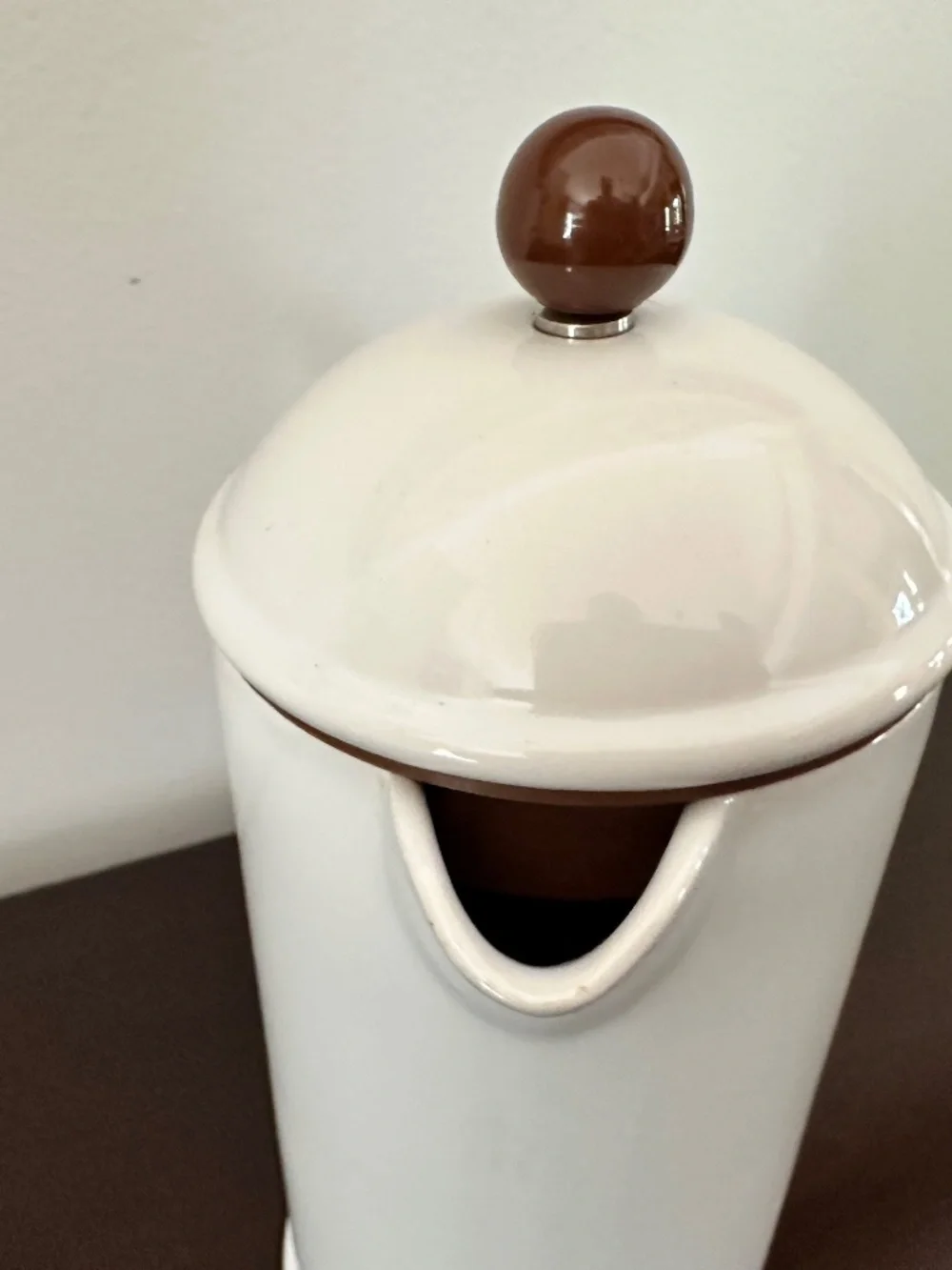 Crate & Barrel La Chocolatiere Stoneware Hot Chocolate Pot French Press Coffee